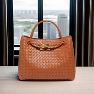 New Niche Metal Rope Buckle Bow Knot Braided Bag